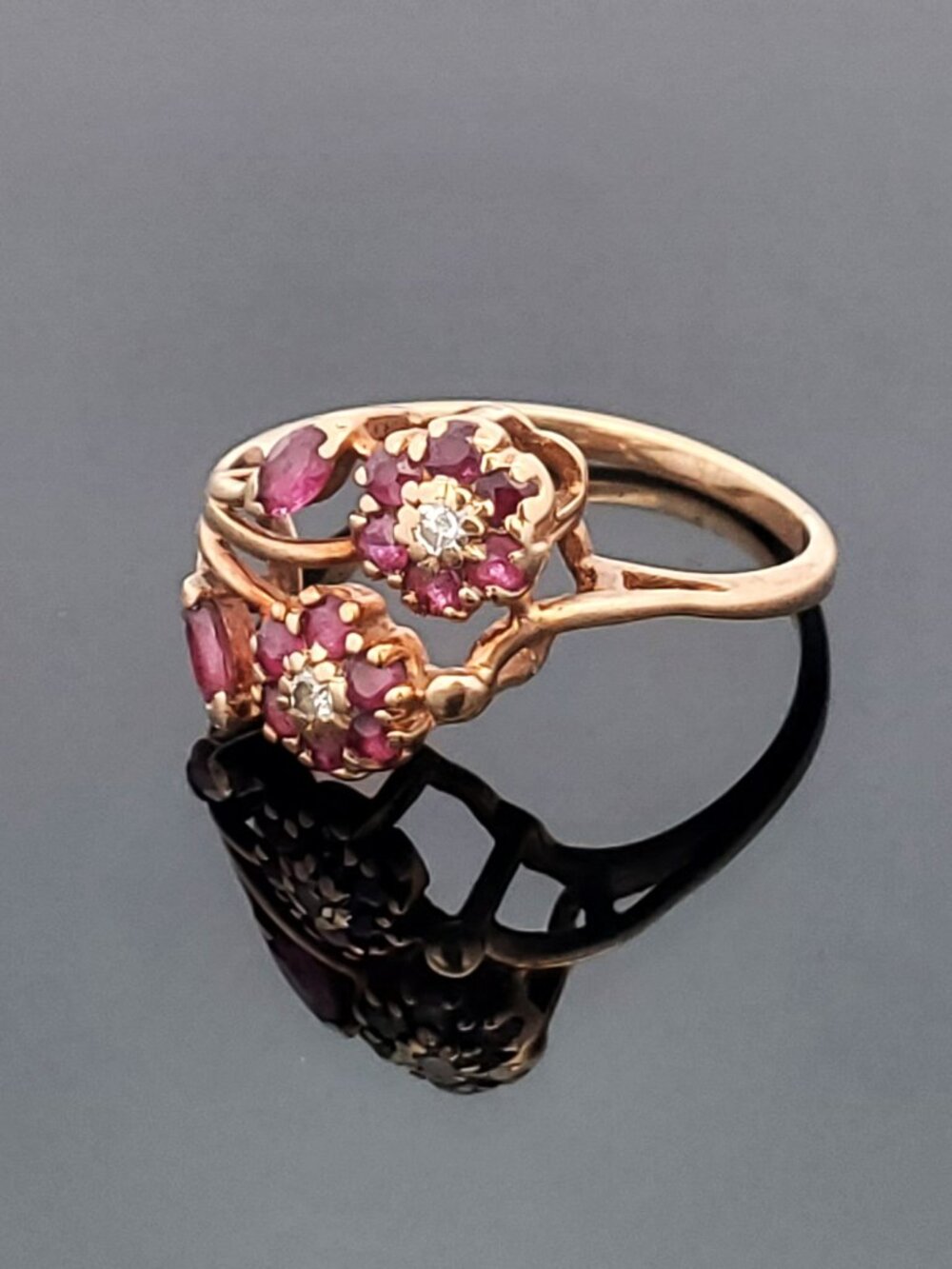 Vintage 10K Yellow Gold Diamond & Rhodolite Garnets Floral Bypass Ring Size 7 - Picture 9 of 13